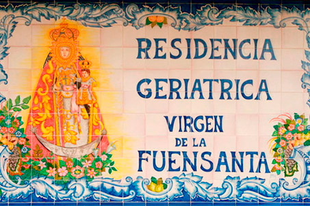 Residencia Virgen de la Fuensanta mural 